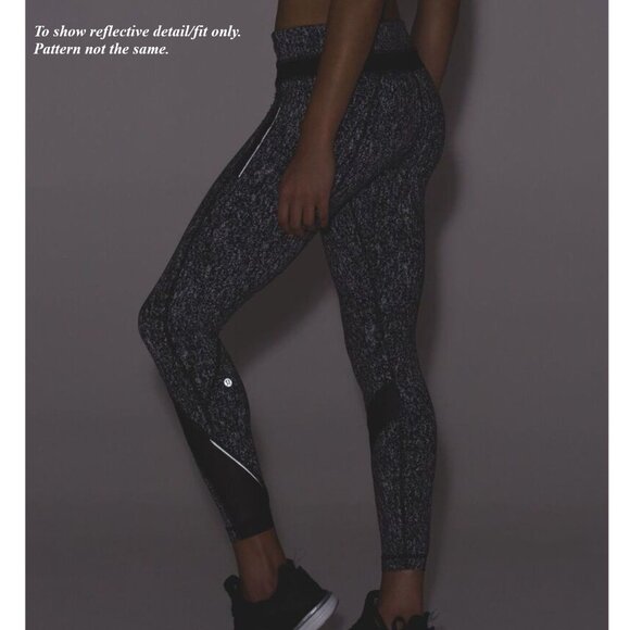 Lululemon Leggings Inspire Tight II 6 Jacquard Gray Black Mesh Reflective 24" - Picture 9 of 9